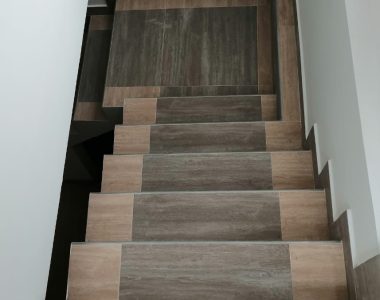 Enchape de escaleras